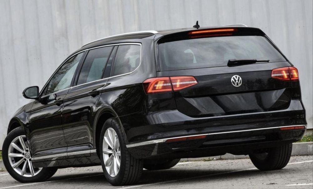 VW Passat Highline 2015 /  2.0 TDI 150 Cp Euro 6 / Automat DSG+Padele / Dotări TOP / Înmatriculat RO