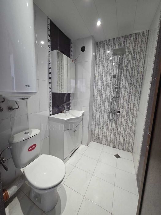 Продава се Тристаен апартамент в Пловдив, Тракия - 95 кв.м за 1685 €/кв.м - Снимка #9