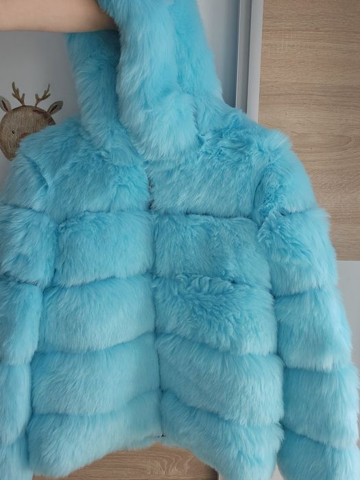 Страхотно чисто ново светло синьо/тюркоаз/палто