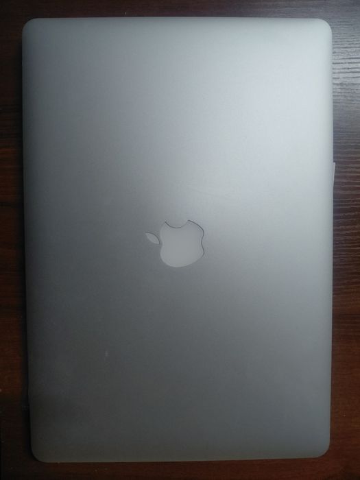 Продам ноктбук макбук про MacBook pro