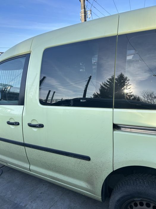 Usa laterala culisanta vw caddy an 2005-2009