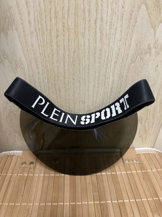 PLEIN SPORT козирка лятна