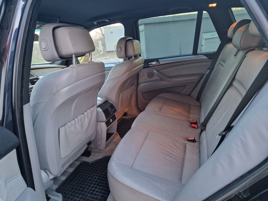 Vand bmw x5 e70 motor 3.0d 235hp