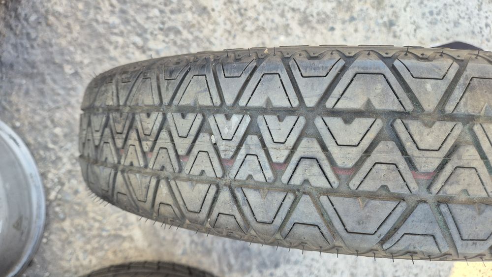 Резервна гума /ПАТЕРИЦА/ БМВ 5/120 BMW e60,e83,e90,x3 5x120

Употребяв