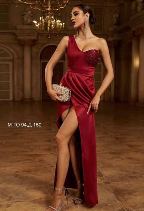 Нови дамски рокли различни модели