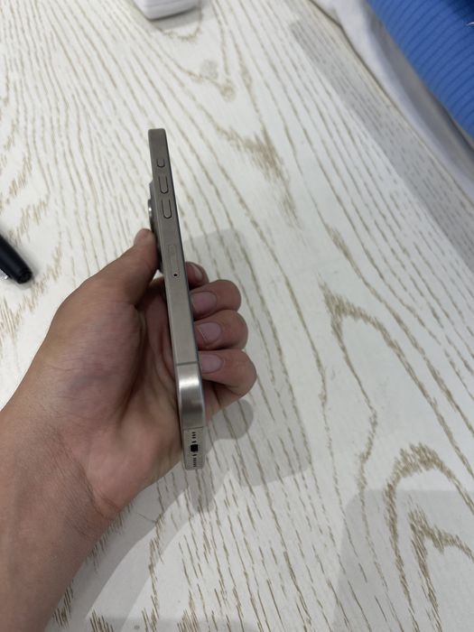 Iphone 15 pro 256 g