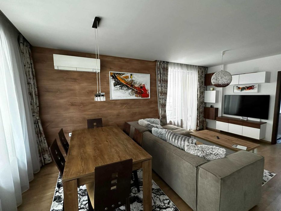 Тристаен апартамент под наем