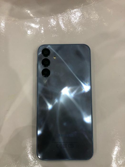 Самсунг А15 почтый как новый