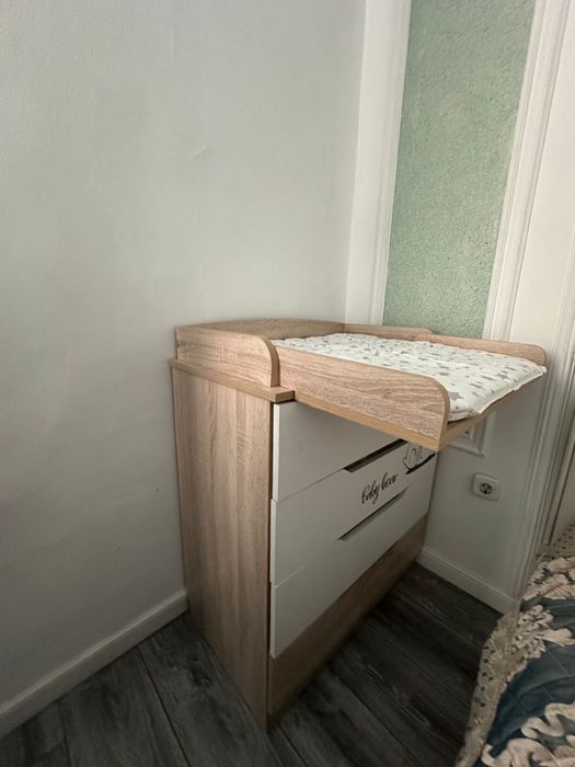 Комод детский срочно .