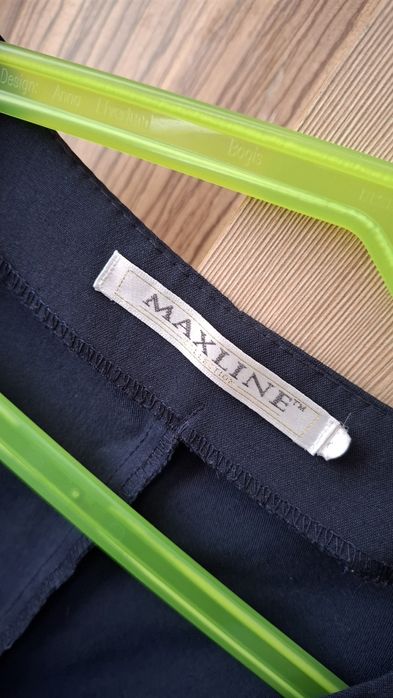 Продам школьный сарафан