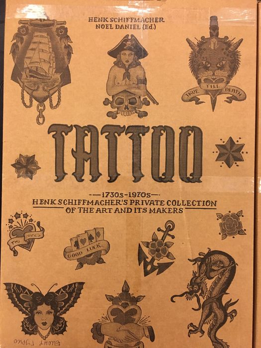 Tattoo -Албум с татуировки