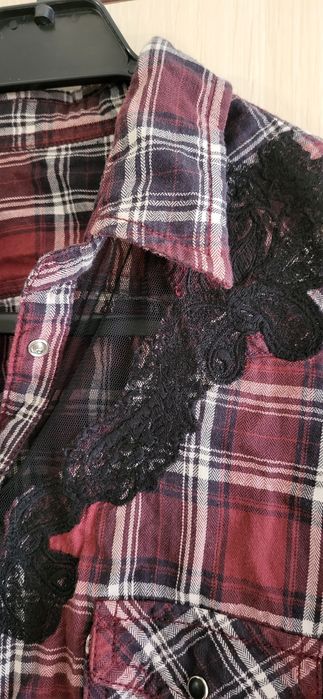 Дамска риза с дантела