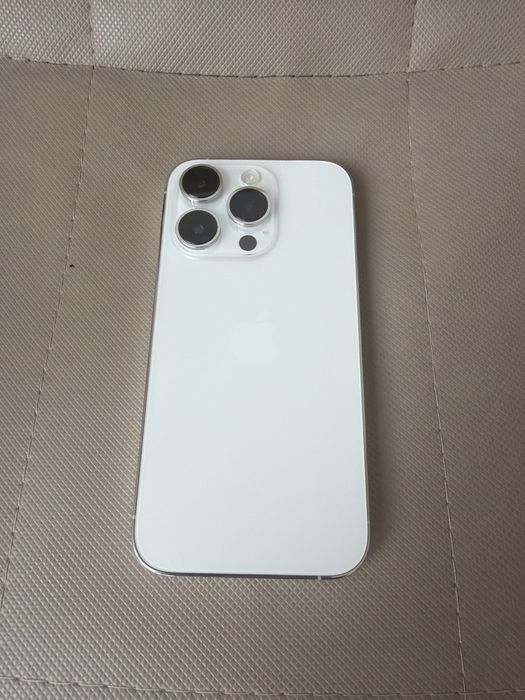 Iphone 14 pro silver