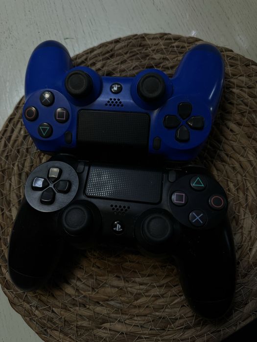 PlayStation 4 slim 1tb