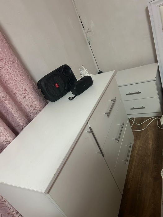 Спальный гарнитур
