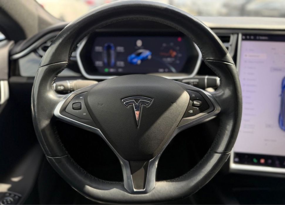 Tesla Model S 75KW