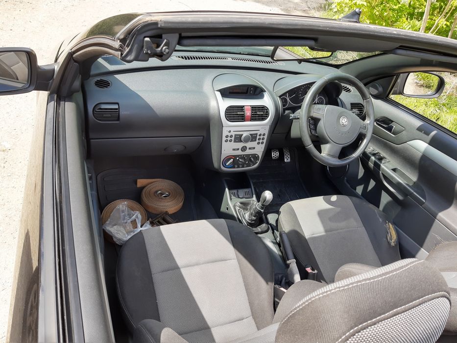 Opel Tigra B на части
