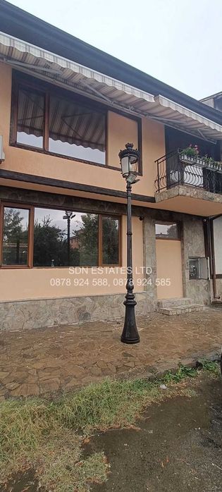 Продава прекрасна къща в близост до парк "Тюлбе"