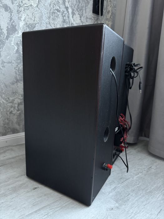 Продам колонки Microlab SOLO 7C