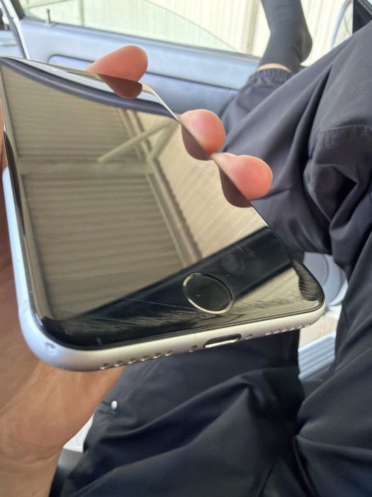 айфон се,iphone se