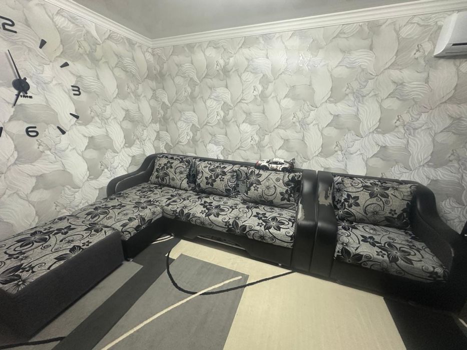 Продам угловой модульный диван