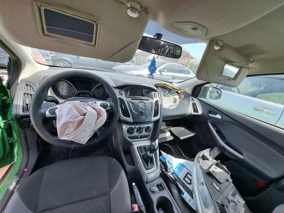 Piese Ford Focus 3 CB8 1.6tdci an 202 verde Capota Usa stanga dreapta fata spate Aripa stanga dreapta fata Haion Stop stanga dreapta haion aripa Bara