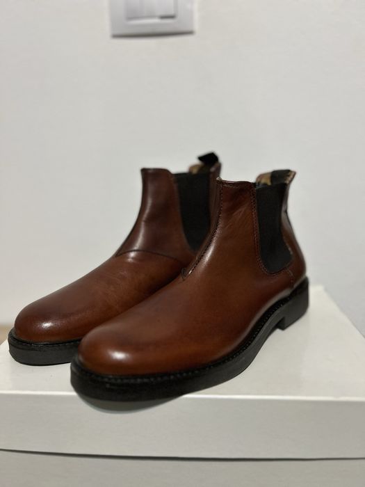 Ghete din piele noi!