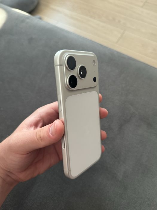 Iphone 17 Pro Silver 256GB