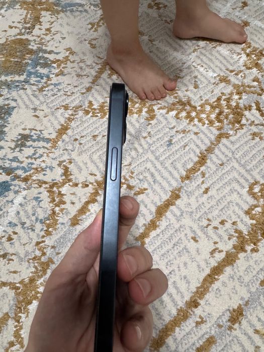 Айфон 13 темно синий продается