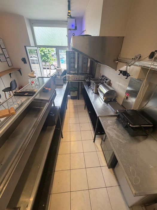 Dau in chirie spatiu comercial fast food
