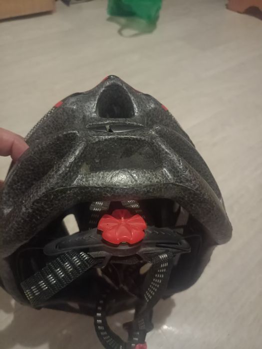 Шлем для велосипеда