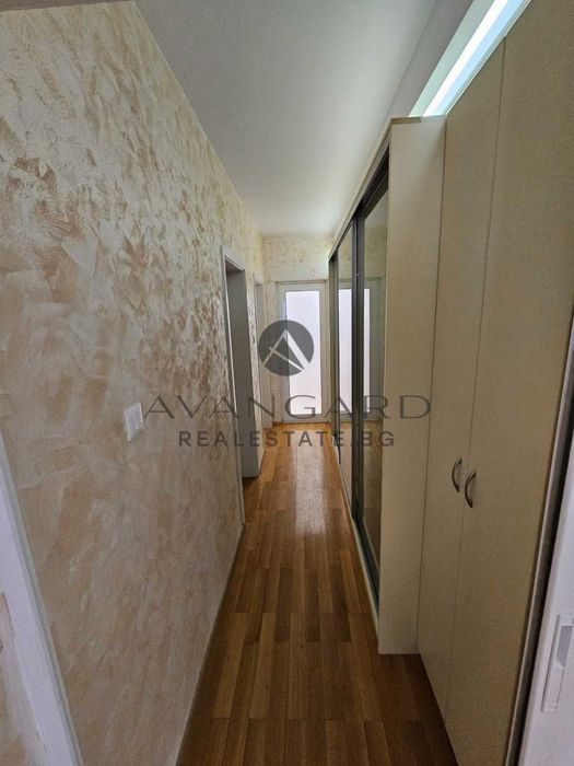 Продава се Тристаен апартамент в Пловдив, Кършияка - 134 кв.м за 2090 €/кв.м - Снимка #13