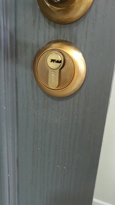 Qulif ochish xizmati 24/7.