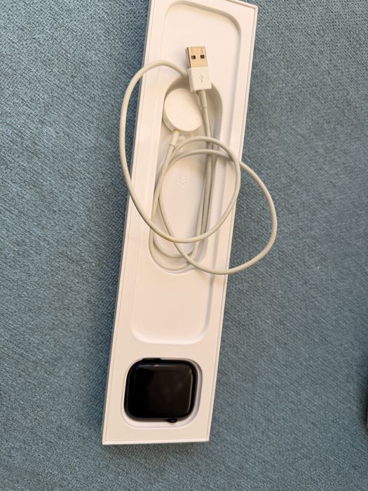 Apple Watch Series 8 – 45 mm (GPS)