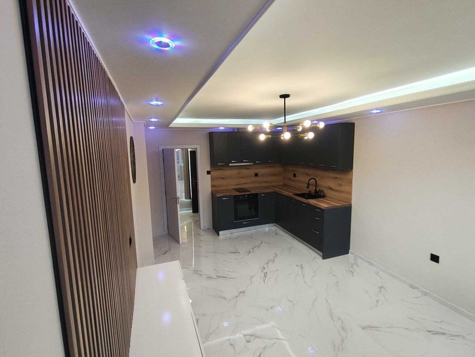 широк център - двустаен нов