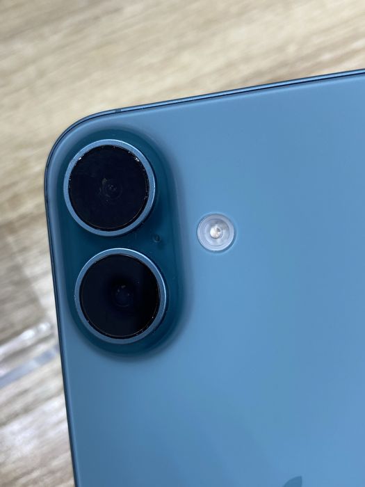 Apple iPhone 16 128Gb (ТМ79)