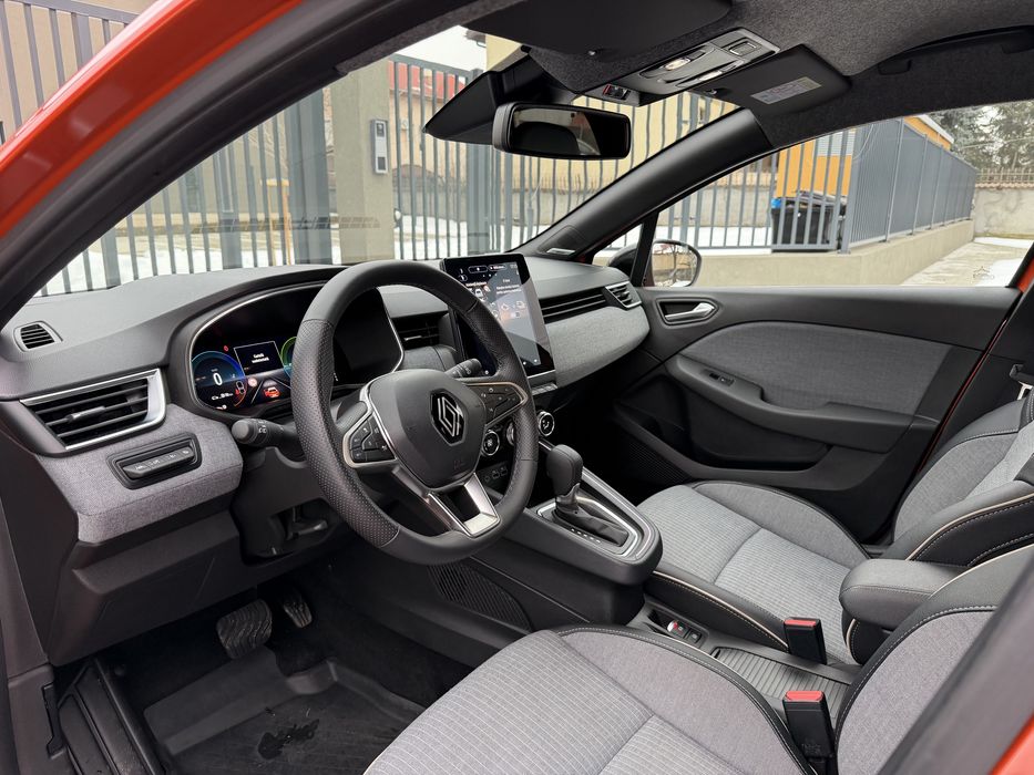 Renault Clio New Facelift Tehno E-Tech Full Hybrid 145 Cp 2025 Tva Deductibil