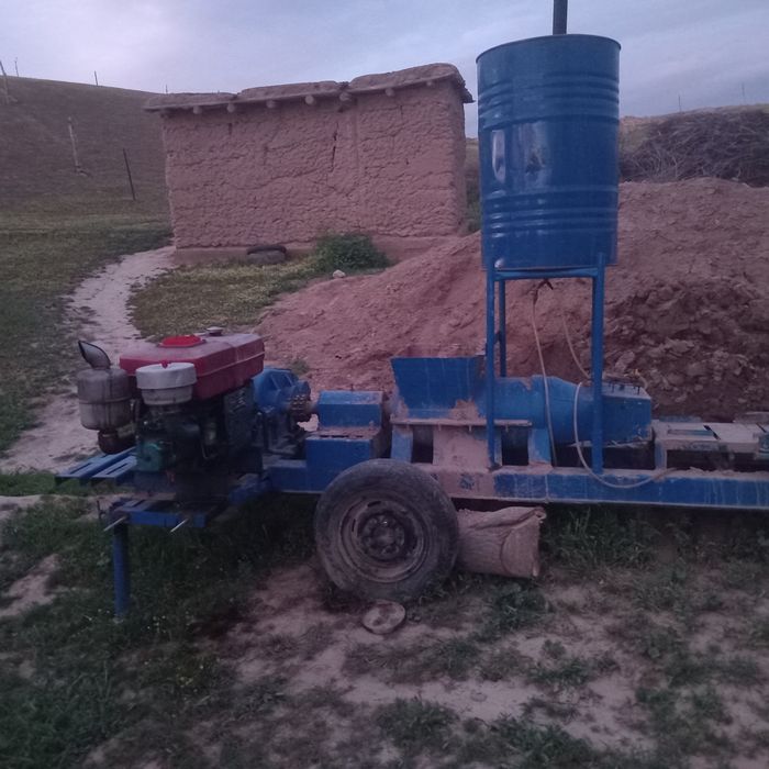 Гишт апарат лойдан