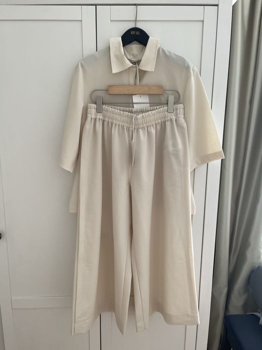 Продам женский костюм COS