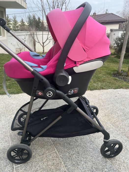 Cybex Melio най-леката бебешка количка