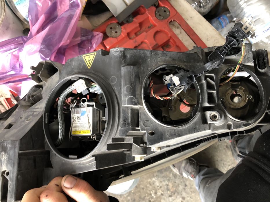 Десен фар S класа w221