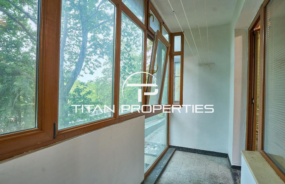 Дава се под наем Тристаен апартамент в Пловдив, Кършияка - 78 кв.м за 408 € - Снимка #13