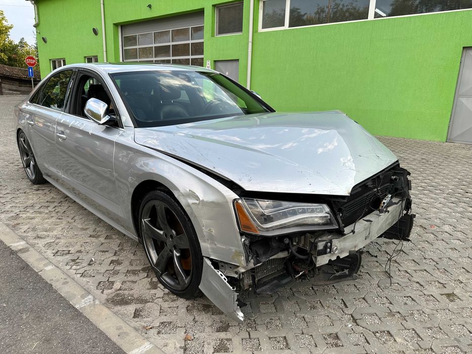Audi S8 4.0TFSi На Части