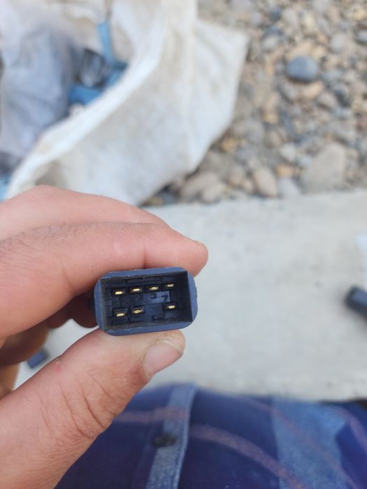 Кнопка стеклоподъёмника ВАЗ Жигули