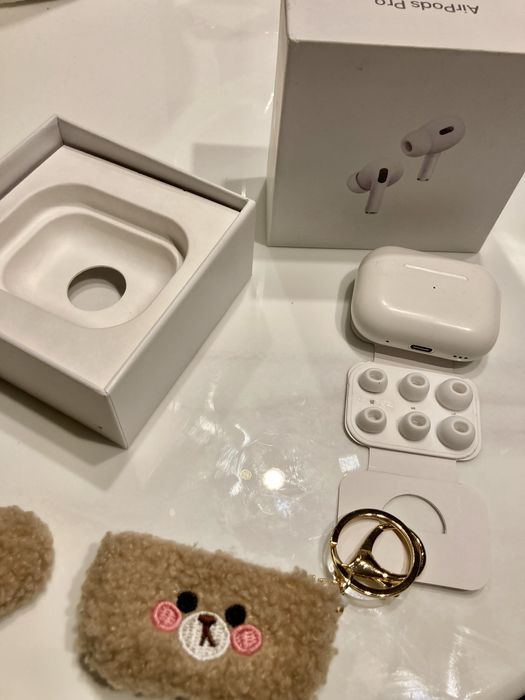 Airpods pro 3 срочная продажа