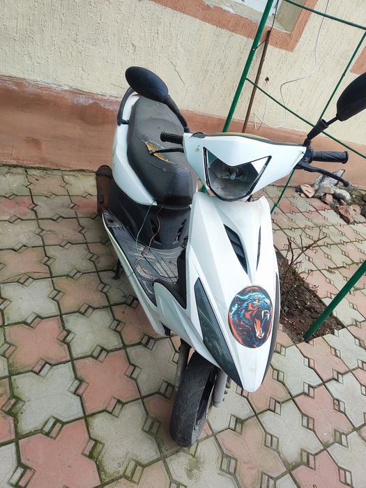 Продам Мопед на запчасти