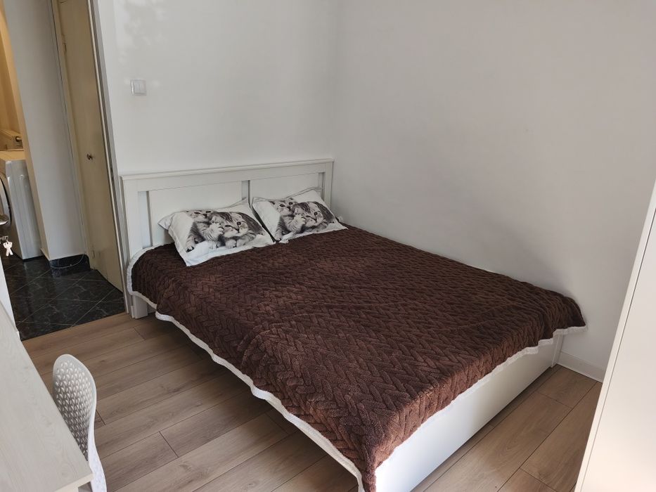 Vând Apartament 2 Camere Decomandat Ultracentra Zona Ramada l