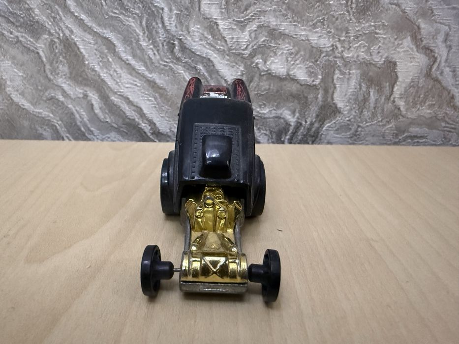 Hot Wheels — Poppa Wheelie Машинка Хот вилс.