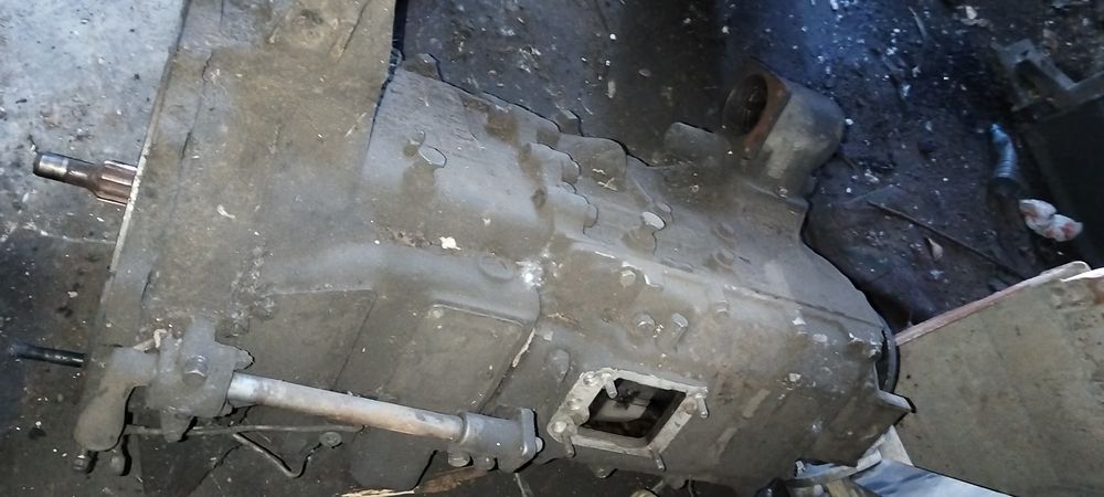 Мотор 740 . КПП с делителем
