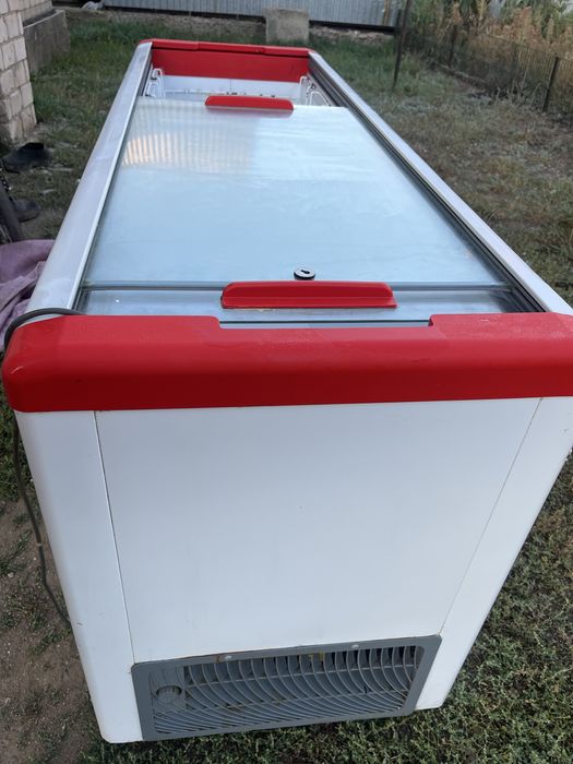 Продам морозильник